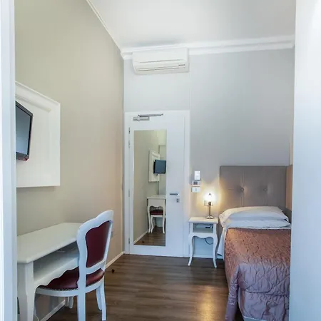 Degli Oleandri Hotel 3*