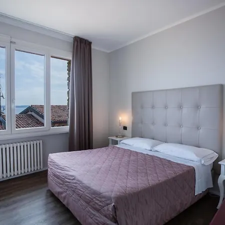 Degli Oleandri 3* Sirmione